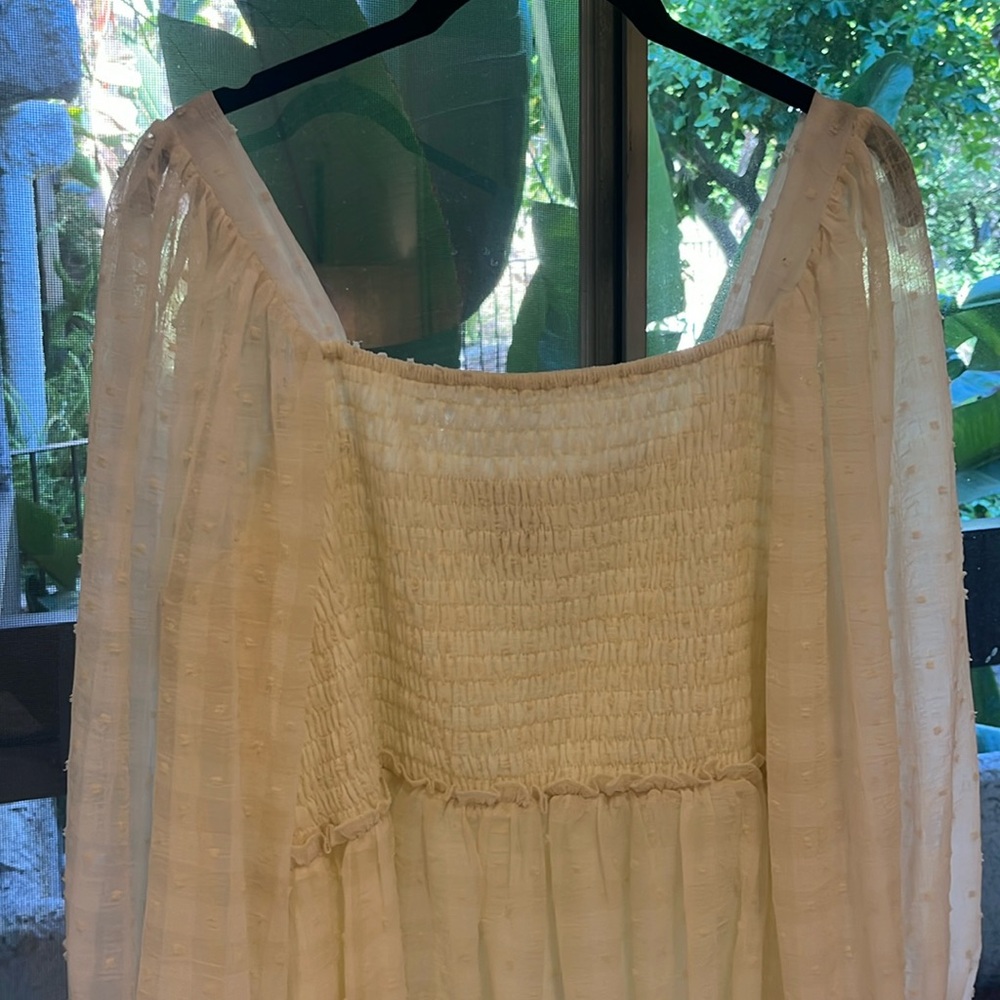 Arula White Summer Dress